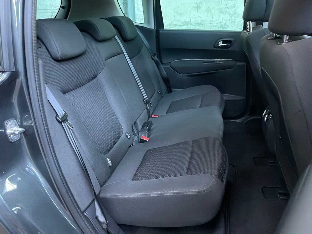 Peugeot 3008 1.2 PureTech Allure 131hp 2016, K-496-HJ