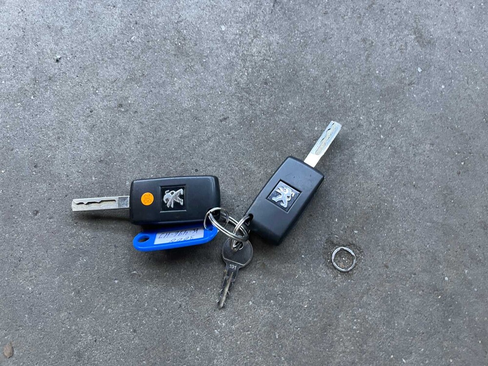 Peugeot 3008 1.2 PureTech Allure 131PS 2016, K-496-HJ