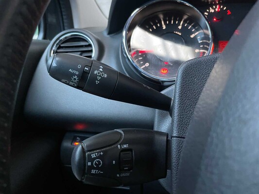 Peugeot 3008 1.2 PureTech Allure 131PS 2016, K-496-HJ