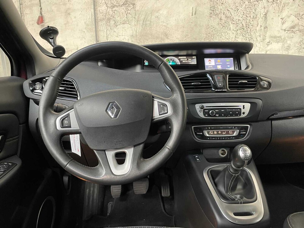 Renault Grand Scénic 1.4 TCe Collection 131PS 2013, TZ-809-F