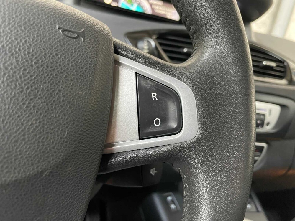 Renault Grand Scénic 1.4 TCe Collection 131PS 2013, TZ-809-F