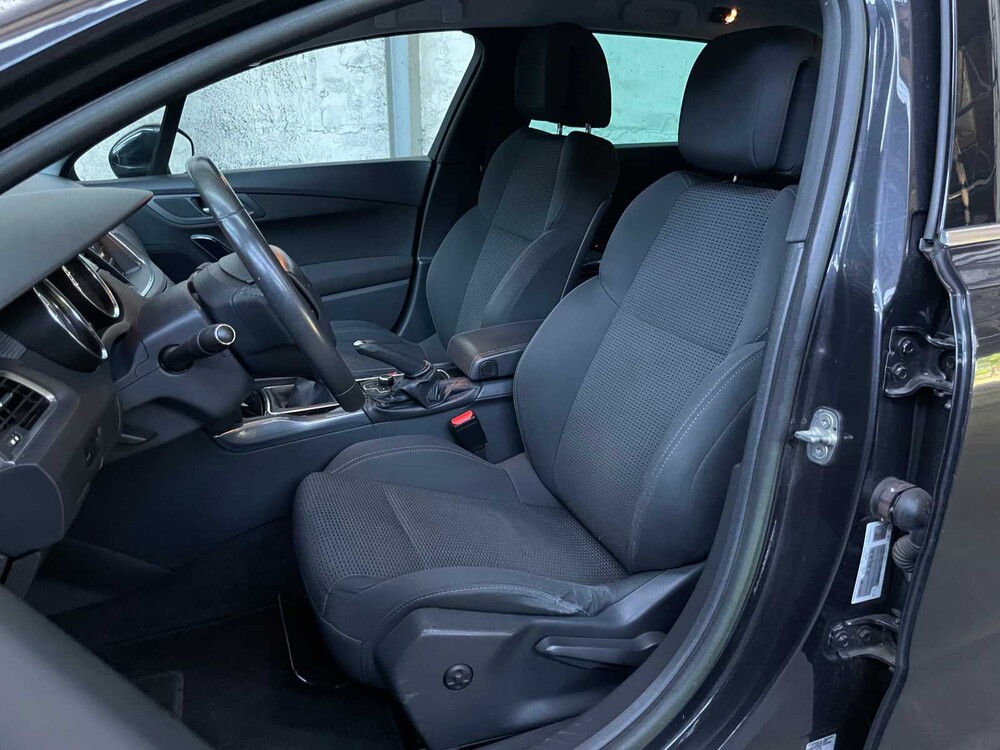 Peugeot 508 SW 1.6 THP Active 156hp 2013, 76-ZVR-6