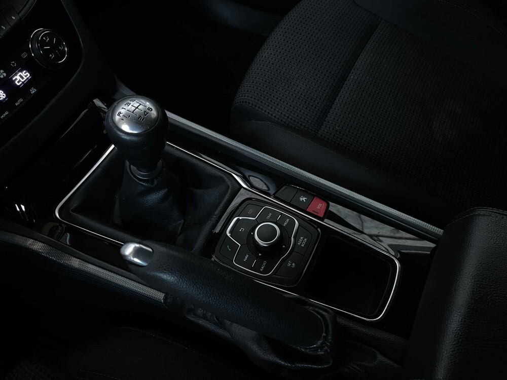 Peugeot 508 SW 1.6 THP Active 156hp 2013, 76-ZVR-6