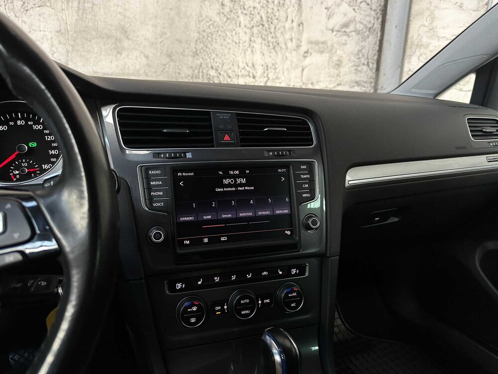 Volkswagen e-Golf 136PS 2014, R-252-BJ