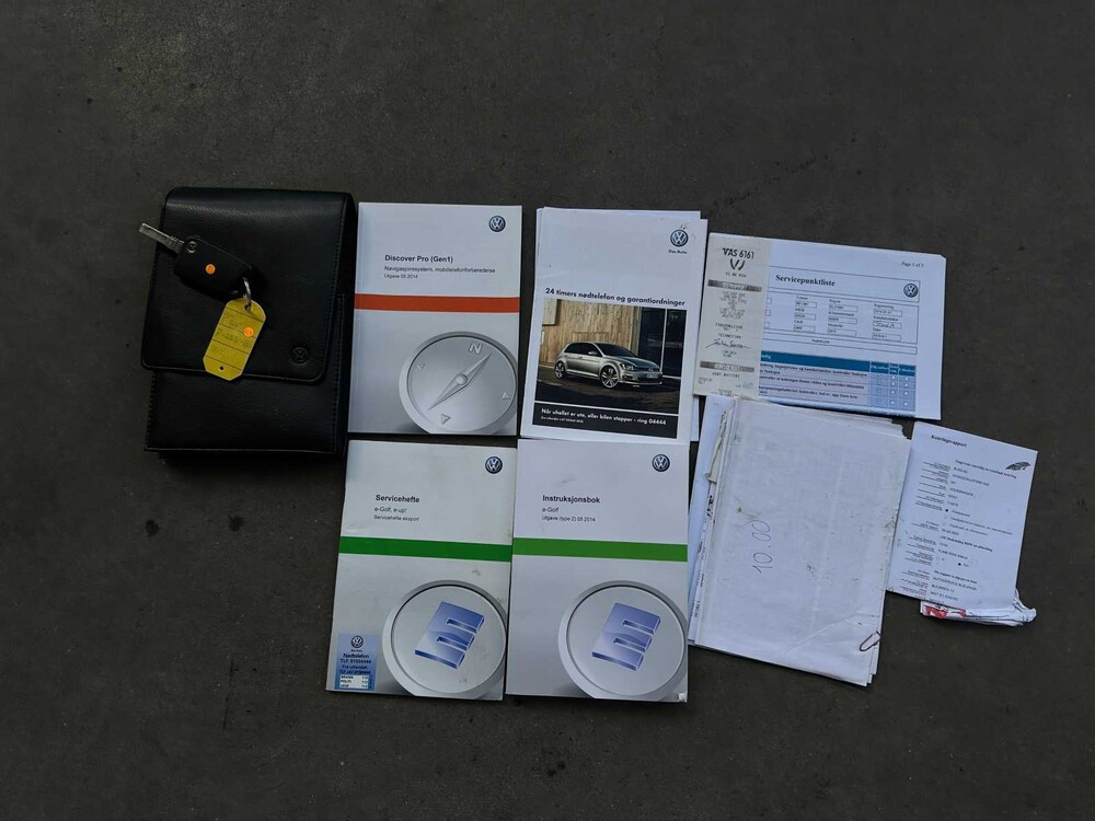 Volkswagen e-Golf 136PS 2014, R-252-BJ