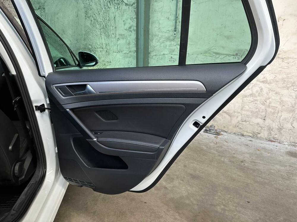 Volkswagen e-Golf 136PS 2014, R-252-BJ