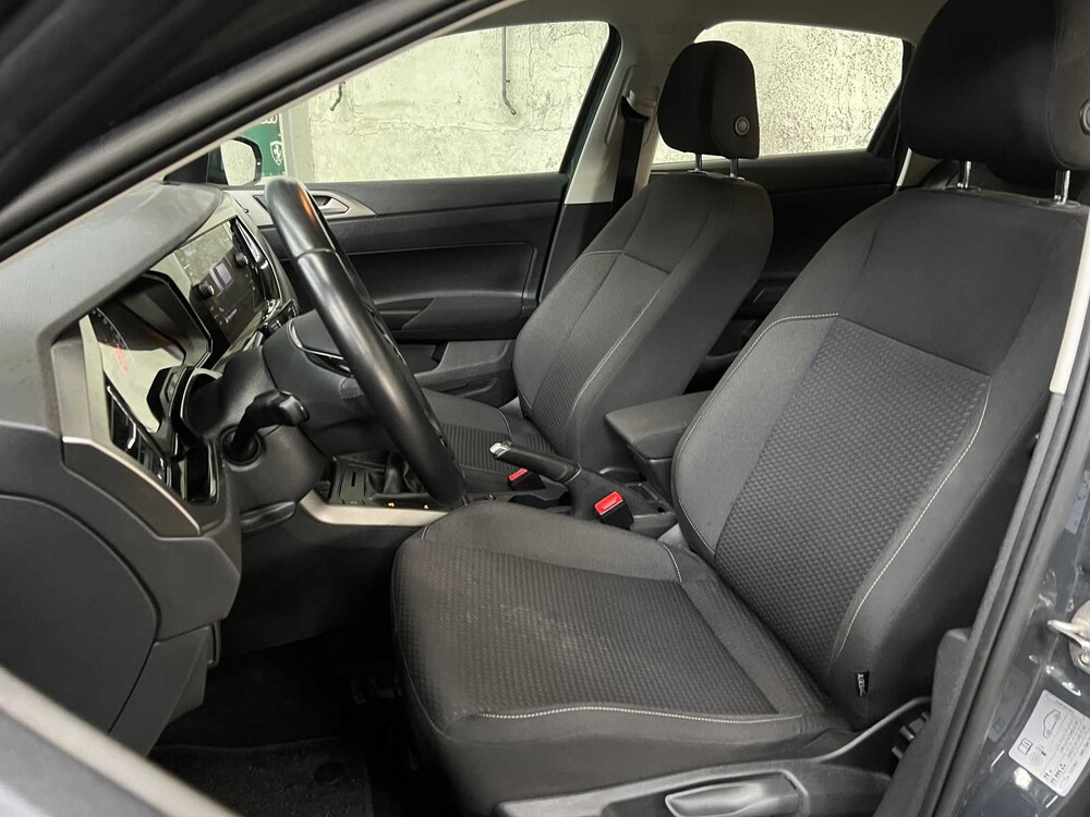Volkswagen Polo 1.0 TSI Comf.l. Bus. 95pk 2021, L-610-PG