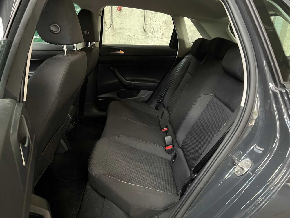 Volkswagen Polo 1.0 TSI Comf.l. Bus. 95pk 2021, L-610-PG