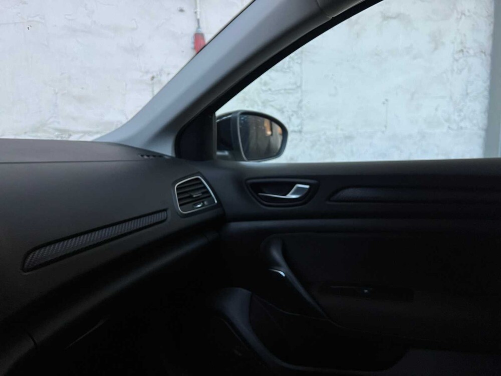 Renault Mégane Kombi 1.3 TCe Limited 140PS 2020, H-053-TB