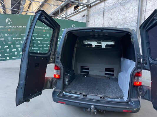 Volkswagen Transporter 2.5 TDI 340 Trend.DC 174hp 2006, 48-VBB-4