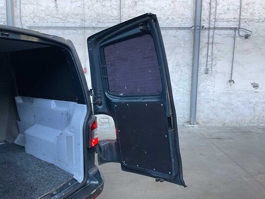 Volkswagen Transporter 2.5 TDI 340 Trend.DC 174hp 2006, 48-VBB-4