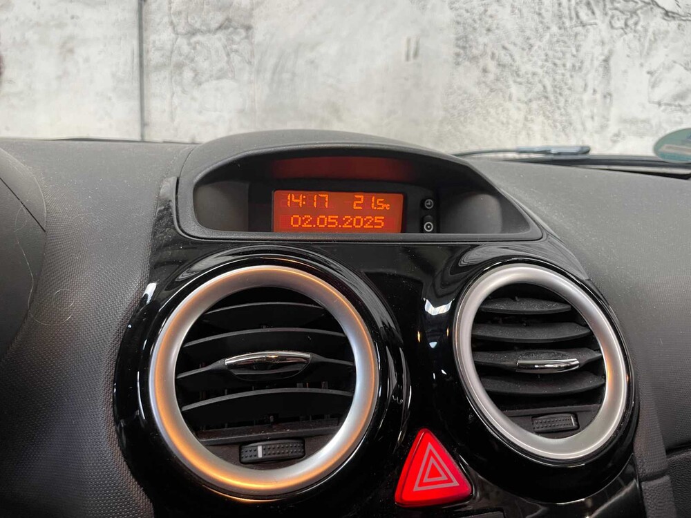 Opel Corsa 1.2 EcoF. CL.Ed. LPG 86PS 2011, 96-SKT-9