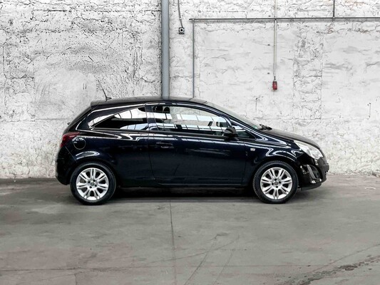 Opel Corsa 1.2 EcoF. CL.Ed. LPG 86PS 2011, 96-SKT-9