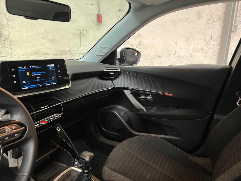 Peugeot 2008 1.2 PureTech Active 101PS 2022, N-304-TX