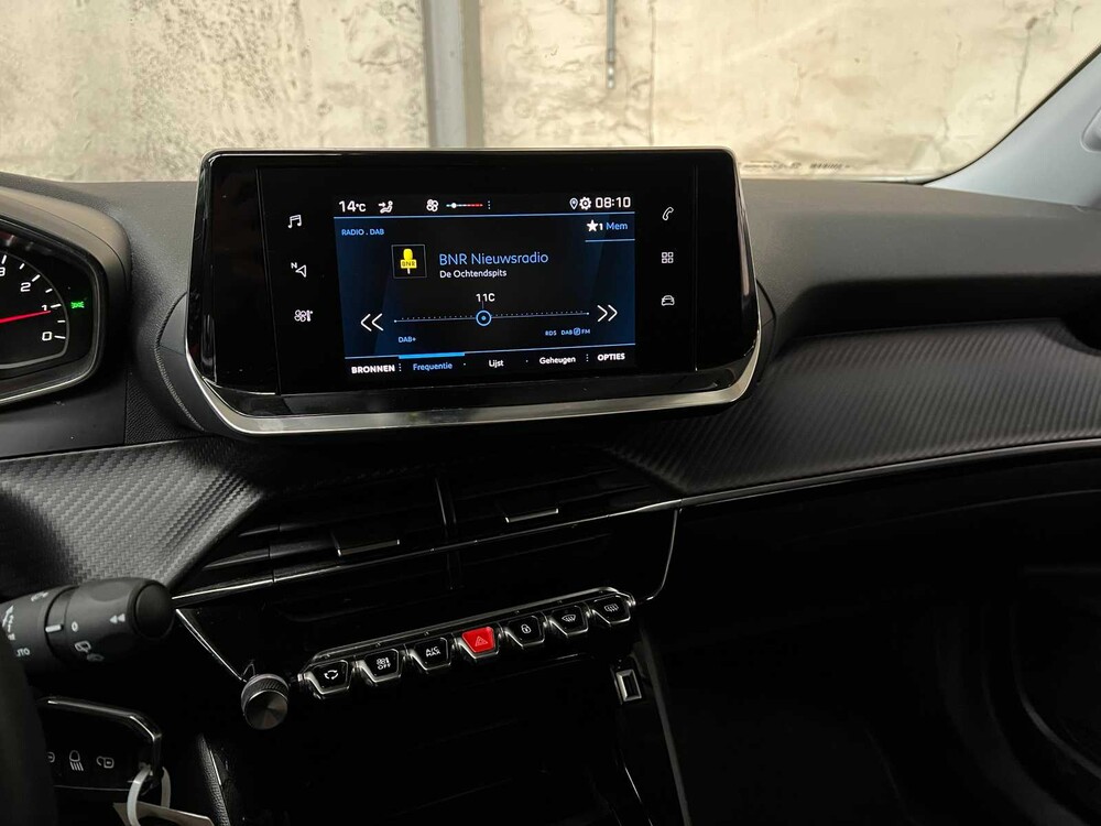 Peugeot 2008 1.2 PureTech Active 101PS 2022, N-304-TX