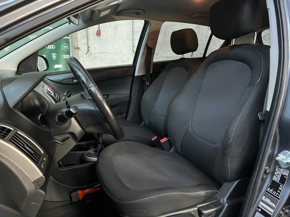 Hyundai i20 1.2 Blue Drive 86hp 2014, 6-XDH-88