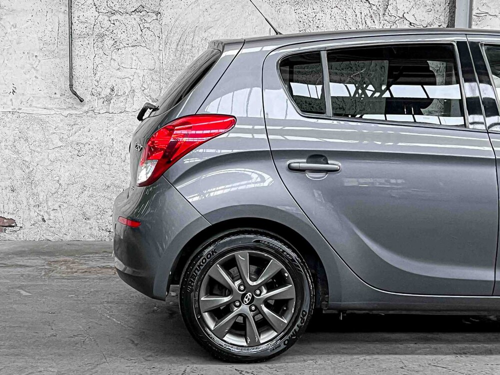 Hyundai i20 1.2 Blue Drive 86hp 2014, 6-XDH-88