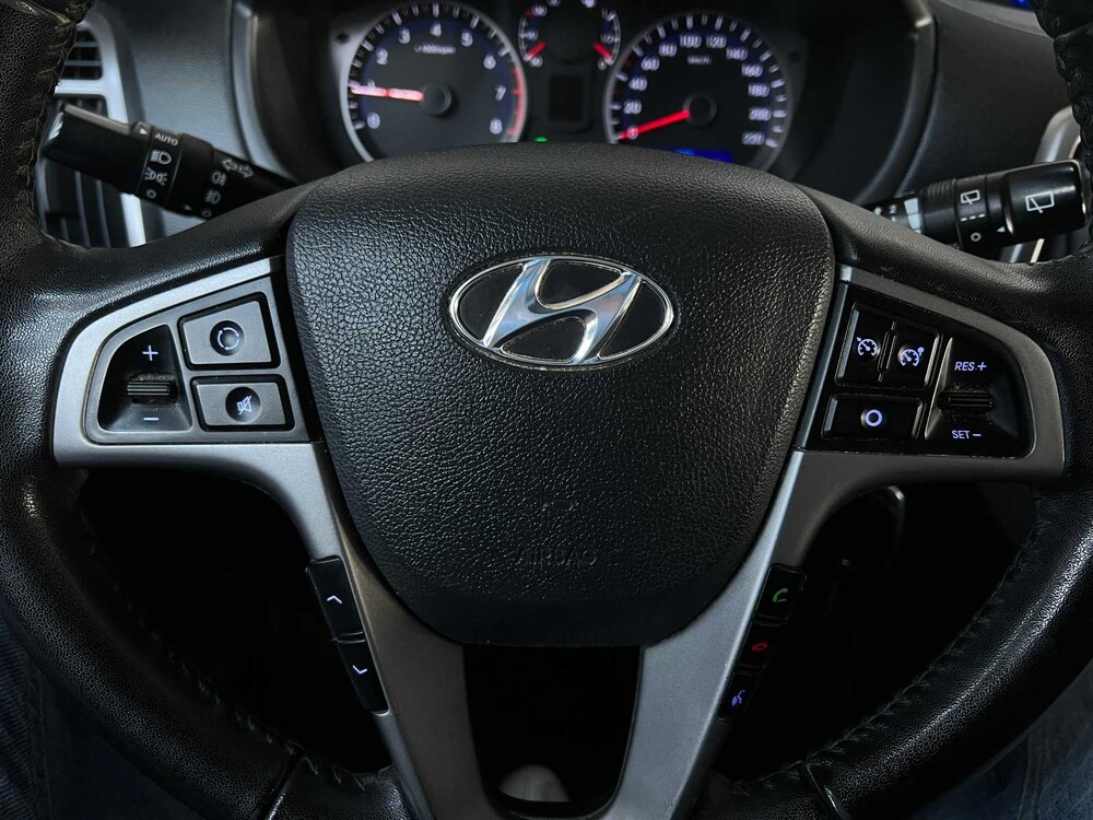 Hyundai i20 1.2 Blue Drive 86hp 2014, 6-XDH-88