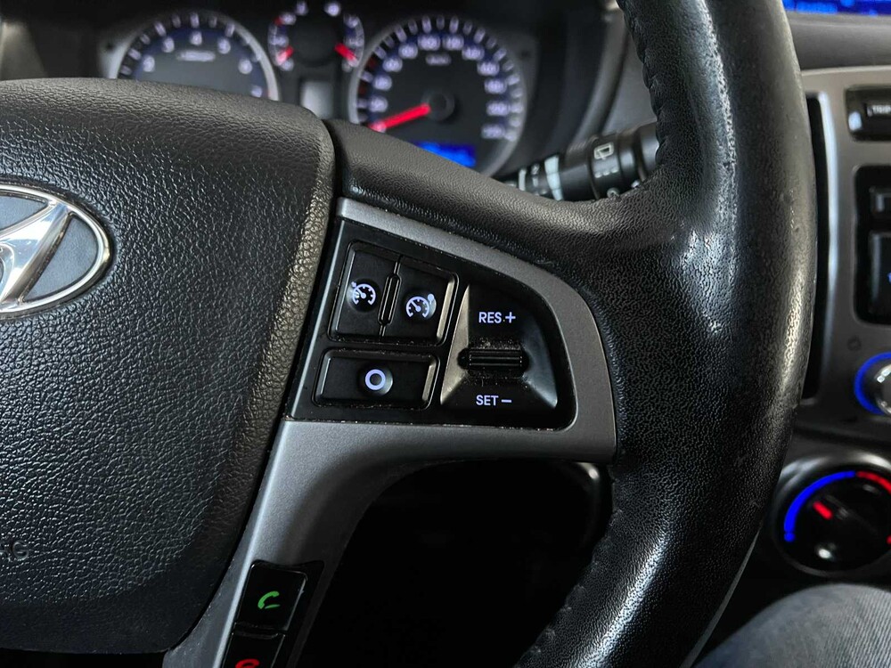 Hyundai i20 1.2 Blue Drive 86hp 2014, 6-XDH-88