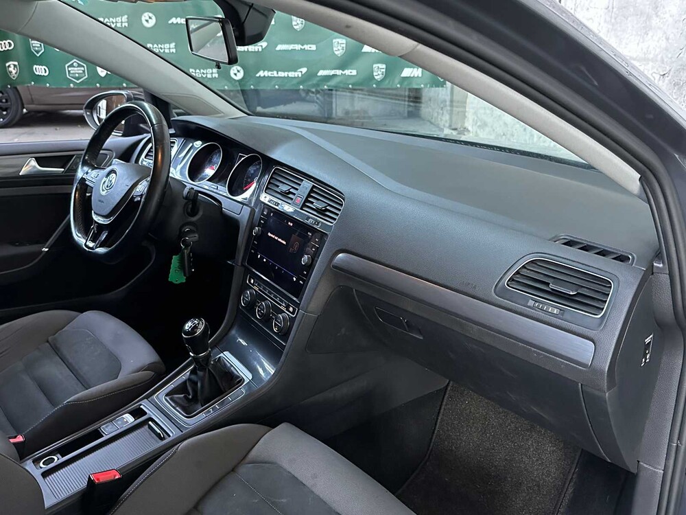 Volkswagen Golf Variant 1.5 TSI CL Bns 131PS 2019, G-820-LH