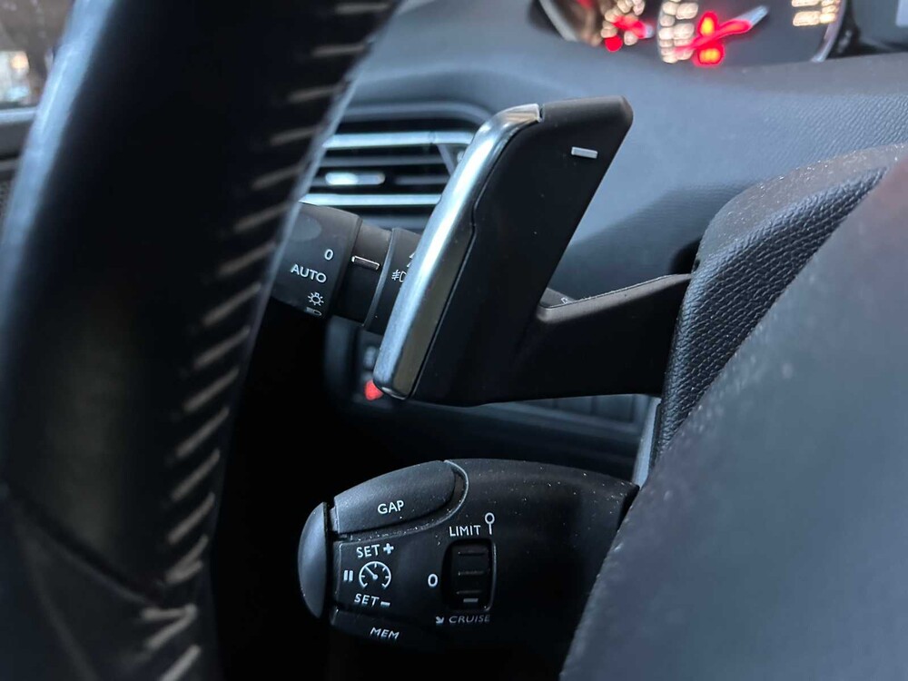 Peugeot 308 1.5 BlueHDi BL. Pre. 131hp 2019, XR-337-V