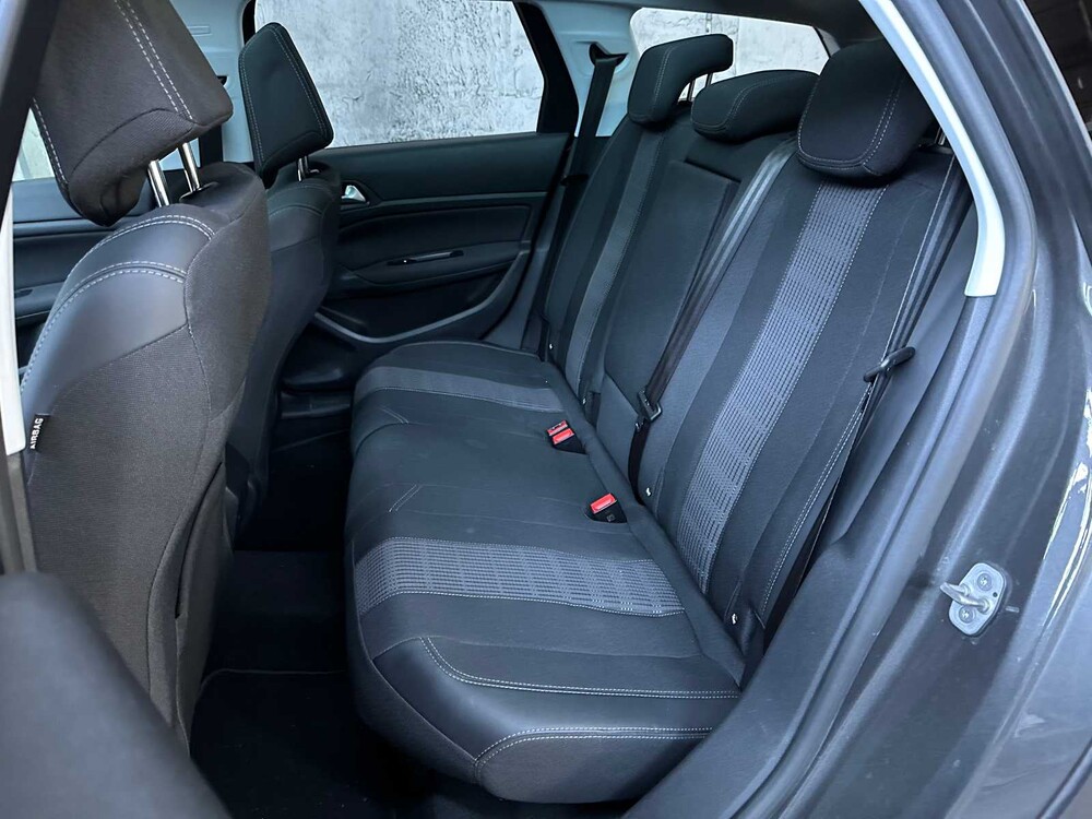 Peugeot 308 SW 1.5 BlueHDi B.L.Pre. 131hp 2019, XS-786-D