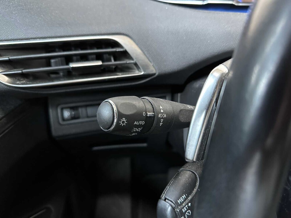 Peugeot 3008 1.2 PureT. BL Prem 131pk 2020, H-391-JS