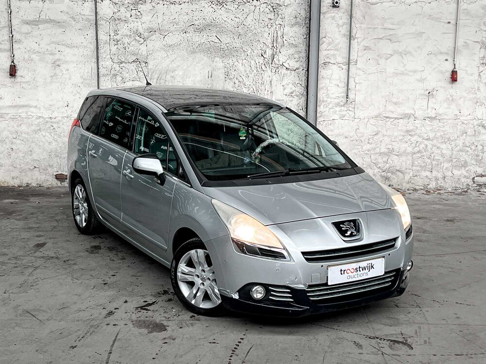 Peugeot 5008 1.6 THP GT 7p. 156PS 2010, 54-NNT-1