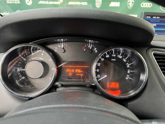 Peugeot 5008 1.6 THP GT 7p. 156PS 2010, 54-NNT-1