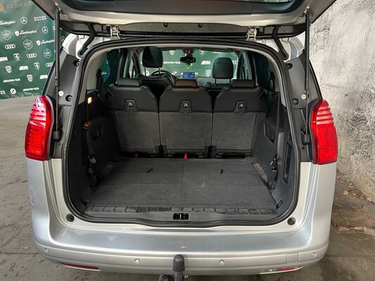 Peugeot 5008 1.6 THP GT 7p. 156PS 2010, 54-NNT-1
