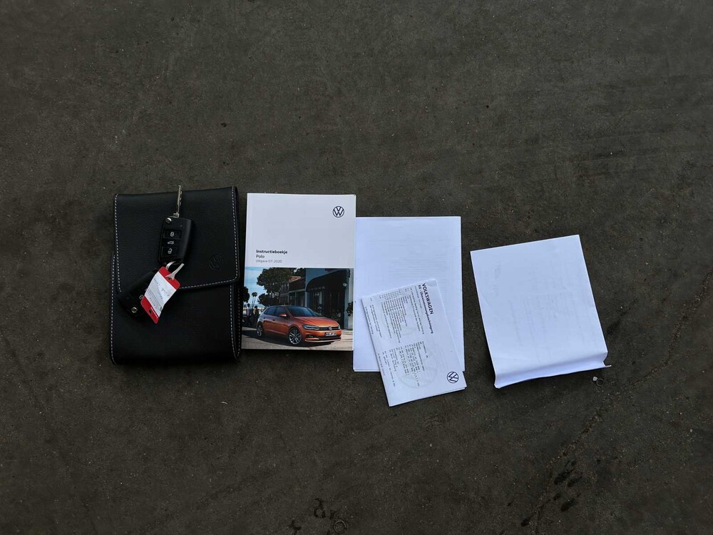 Volkswagen Polo 1.0 TSI Comf.l. Bus. 95PS 2021, K-815-TX