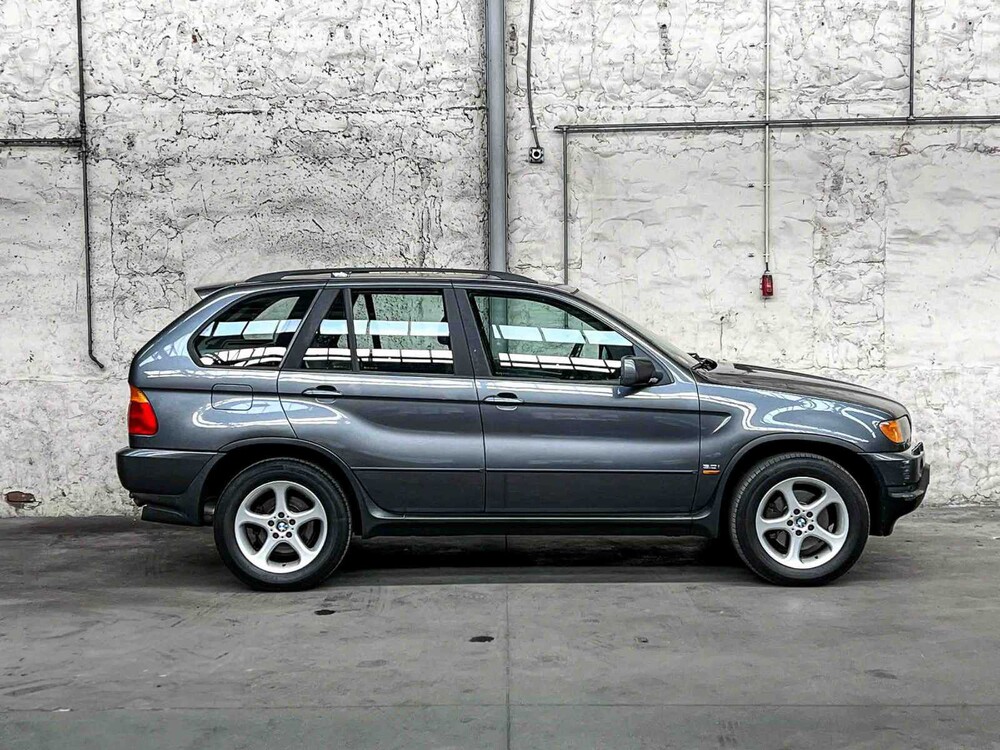 BMW X5 3.0i Executive 231PS 2002 - Erstjg. NL-, 96-JX-JV