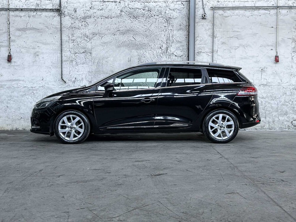 Renault Clio Estate 0.9 TCe Limited 90hp 2020, H-573-GR