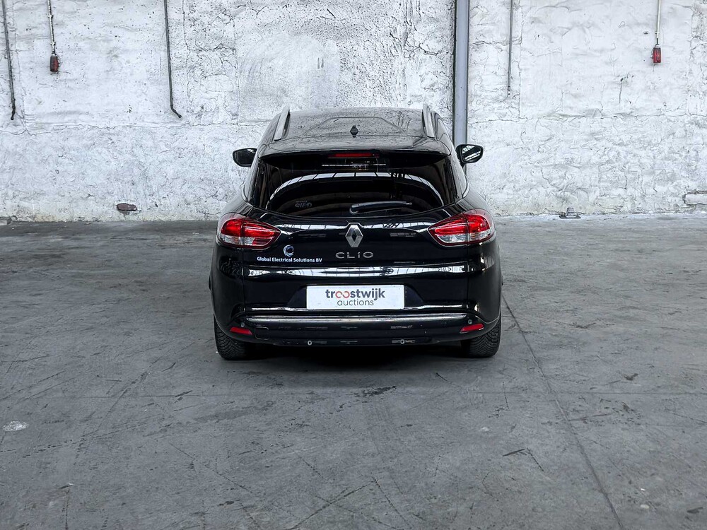 Renault Clio Estate 0.9 TCe Limited 90hp 2020, H-573-GR