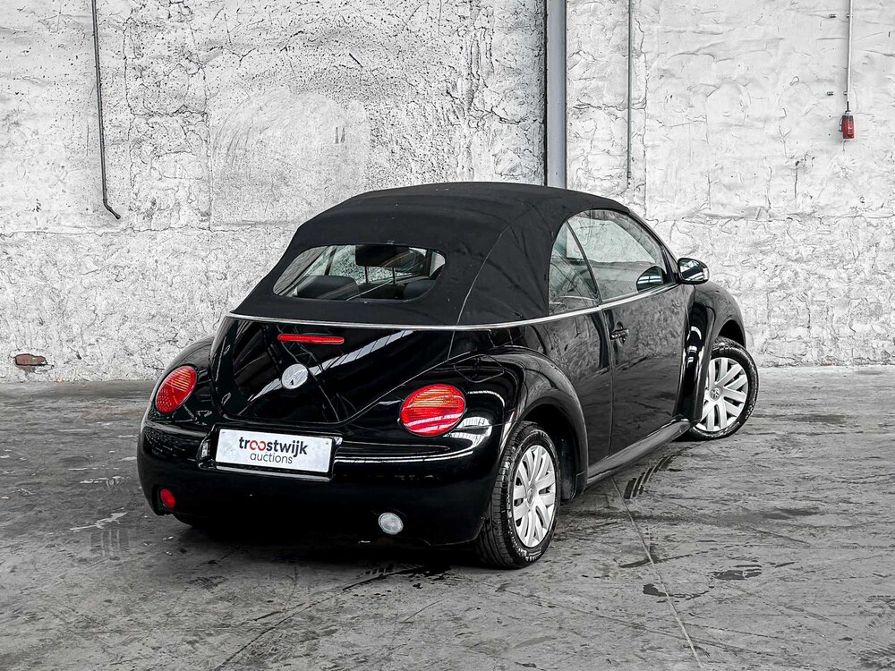 Volkswagen New Beetle Cabriolet 1.6 102PS 2003, 75-GNV-4