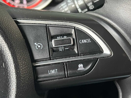 Suzuki Swift 1.2 Style Smart Hybr 90PS 2020, H-005-RR