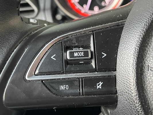 Suzuki Swift 1.2 Style Smart Hybr 90PS 2020, H-005-RR