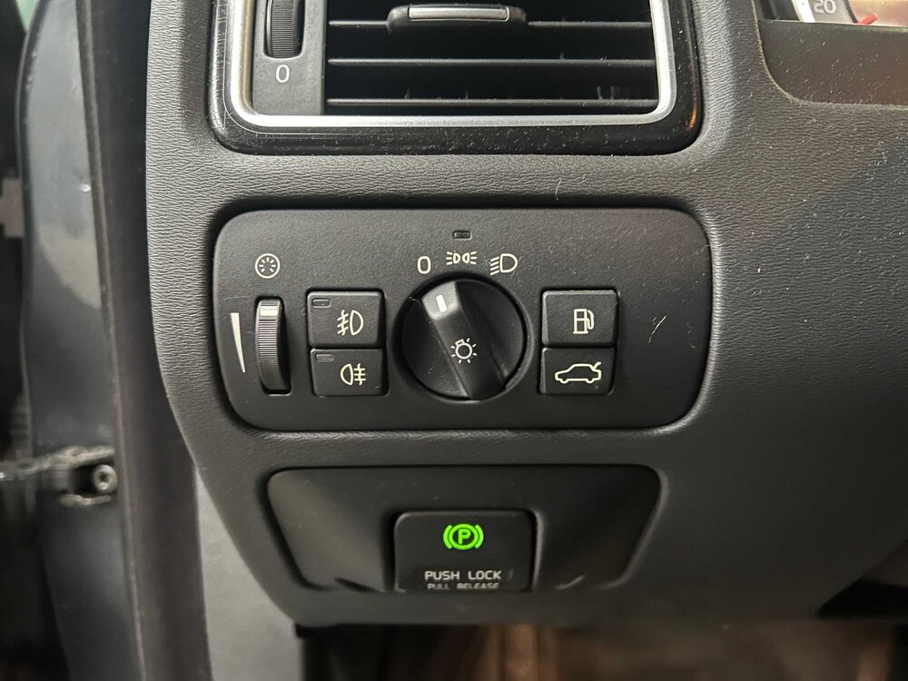 Volvo V70 1.6 T4F Summum 179pk 2012, HS-243-Z