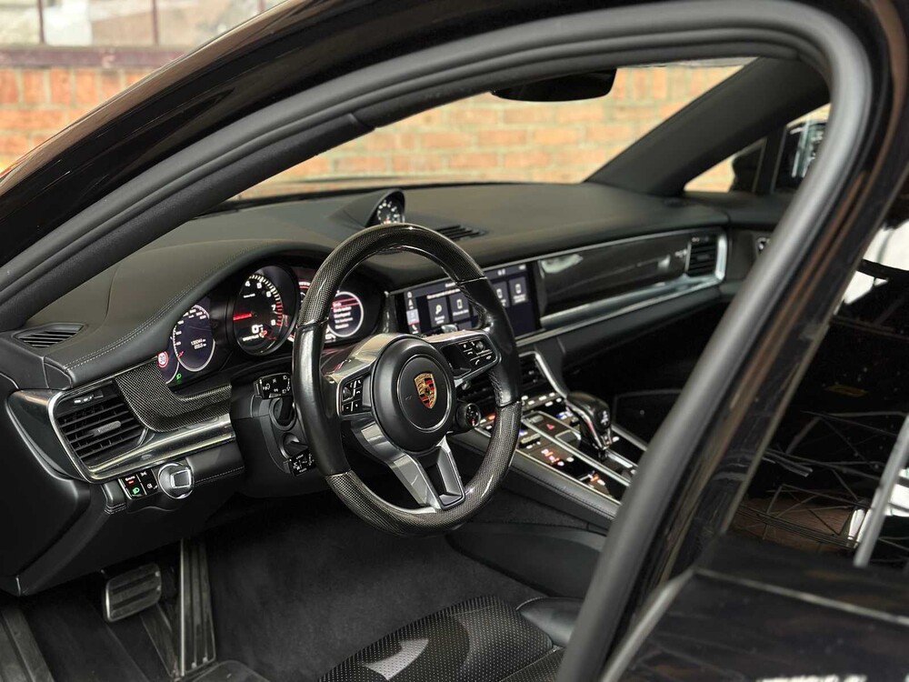 Porsche Panamera Sport Turismo 4S 2.9 V6 441hp 2018, J-376-JS