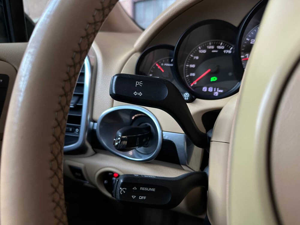 Porsche Cayenne S Hybrid 3.0 V6 385hp 2013