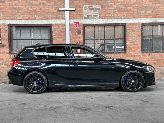 BMW M135i xDrive High Executive F20 320pk 2013 1-serie, NG-484-F
