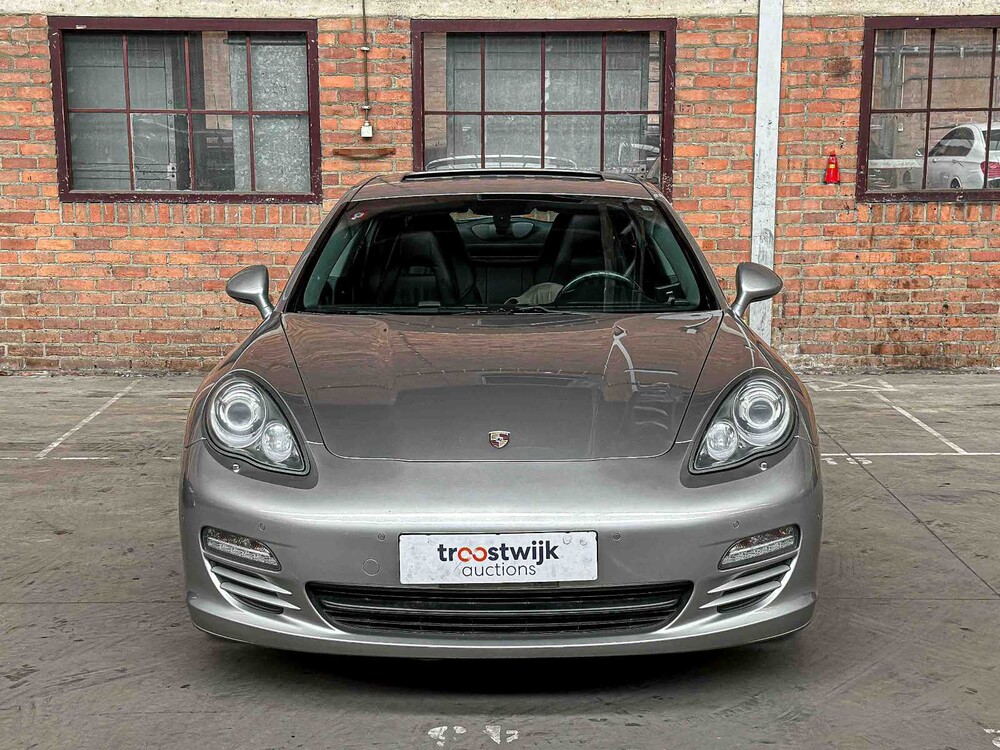 Porsche Panamera 4S 4.8 V8 400hp 2012