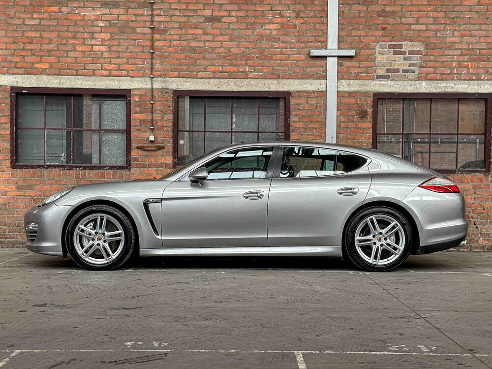 Porsche Panamera 4S 4.8 V8 400hp 2012