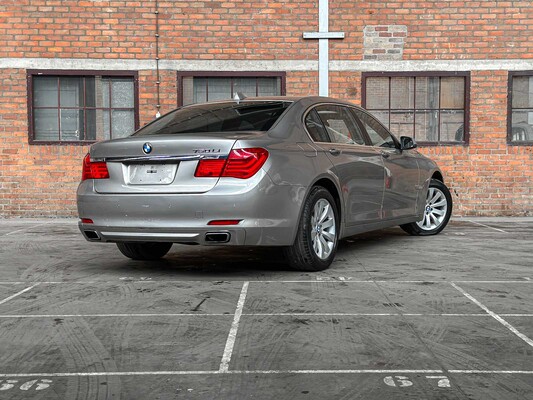 BMW 750Li xDrive 4.4 V8 405pk 2010 7-serie F02