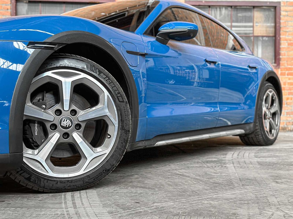 Porsche Taycan Cross Turismo 4 93 kWh 381hp 2022, R-651-PT
