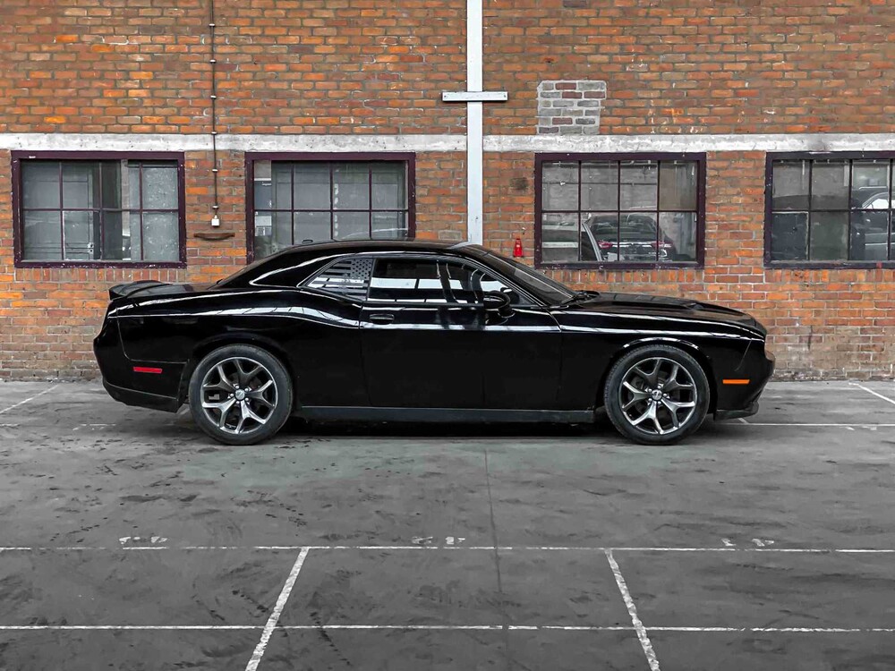 Dodge Challenger SXT 3.6 V6 305hp 2016