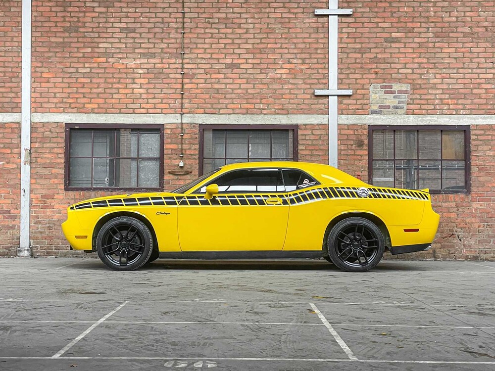 Dodge Challenger 5.7 V8 HEMI 372hp 2010