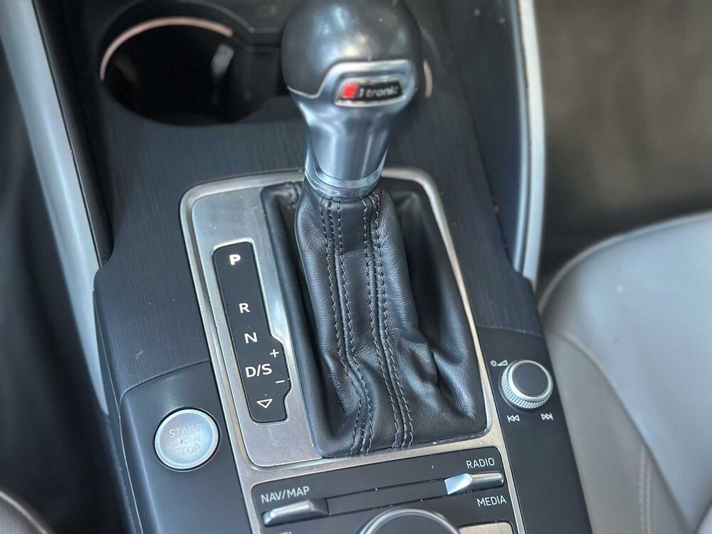 Audi A3 Sedan 2.0 TFSI Sport Pro Line S 190hp 2017, L-460-JN