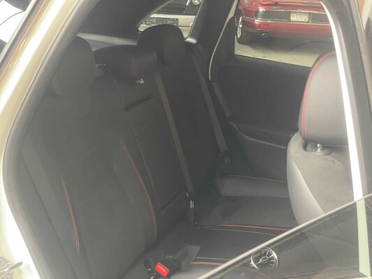 Mercedes-Benz B220 AMG Line Launch Edition Premium Plus (NEW MODEL) 190pk 2020 B-klasse, H-703-PF