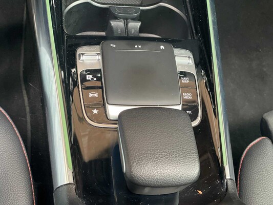 Mercedes-Benz B220 AMG Line Launch Edition Premium Plus (NEW MODEL) 190pk 2020 B-klasse, H-703-PF